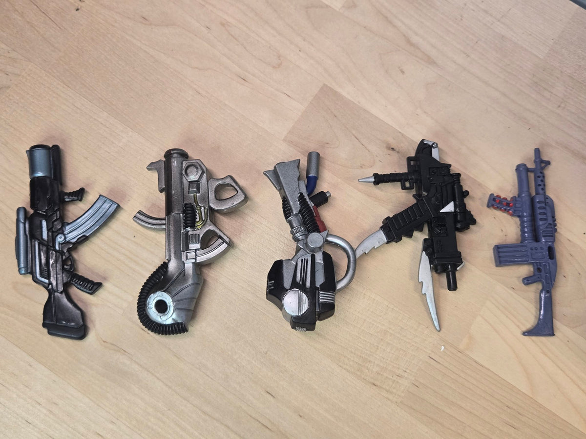 Sci-fi rifle lot