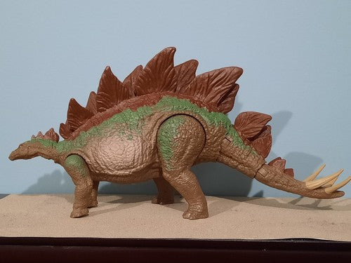 Jurassic World Stegosaurus Mamma & Baby (Sarah Harding)