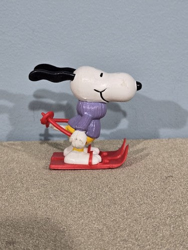 Vintage Snoopy on Skis 1968 United Features