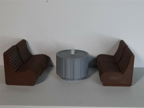 Custom STAR WARS Mos Eisley Cantina Chairs x4  & Table 