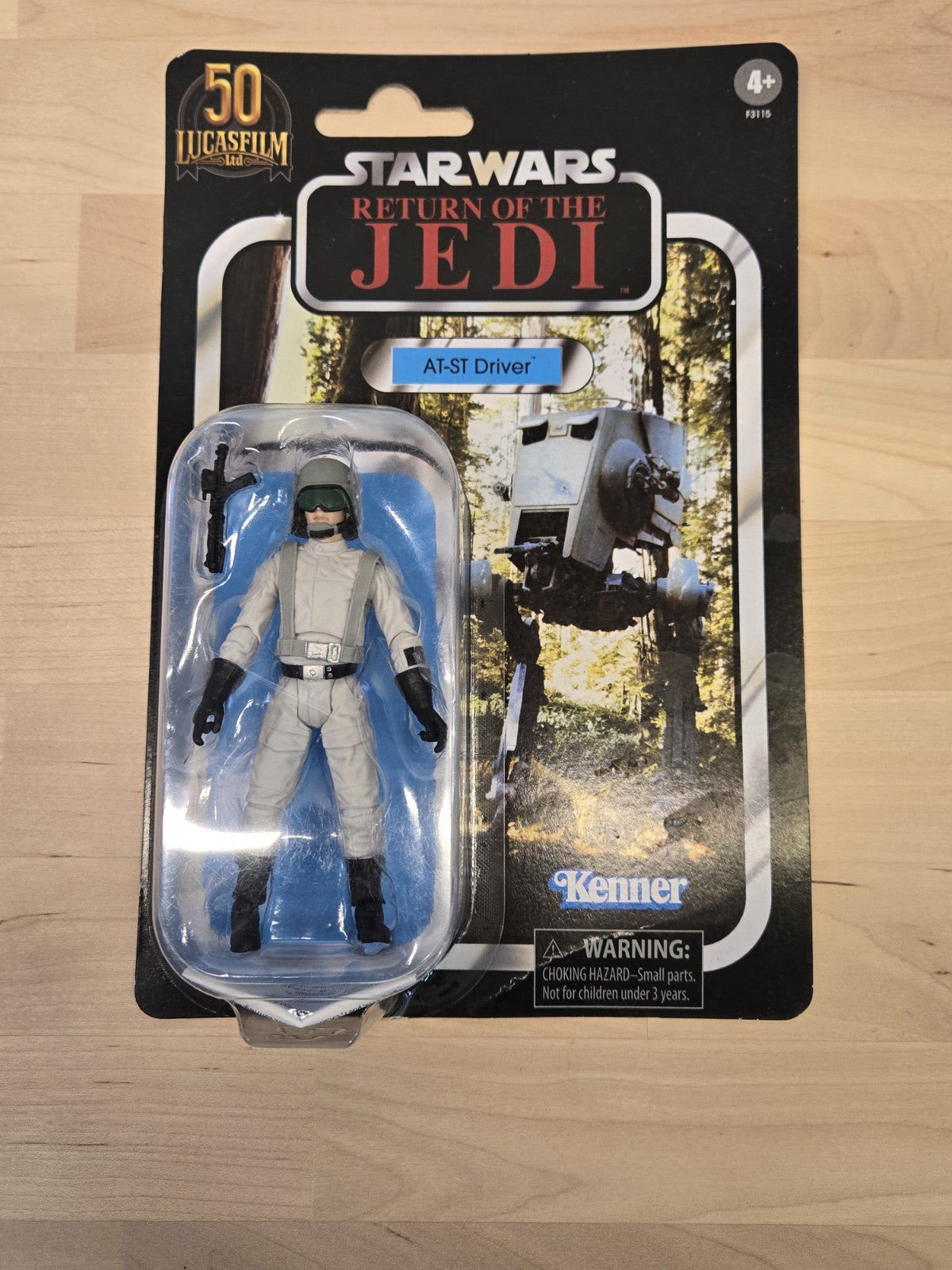 SW Vintage Collection MOC Lot: Krrsantan, Luminara