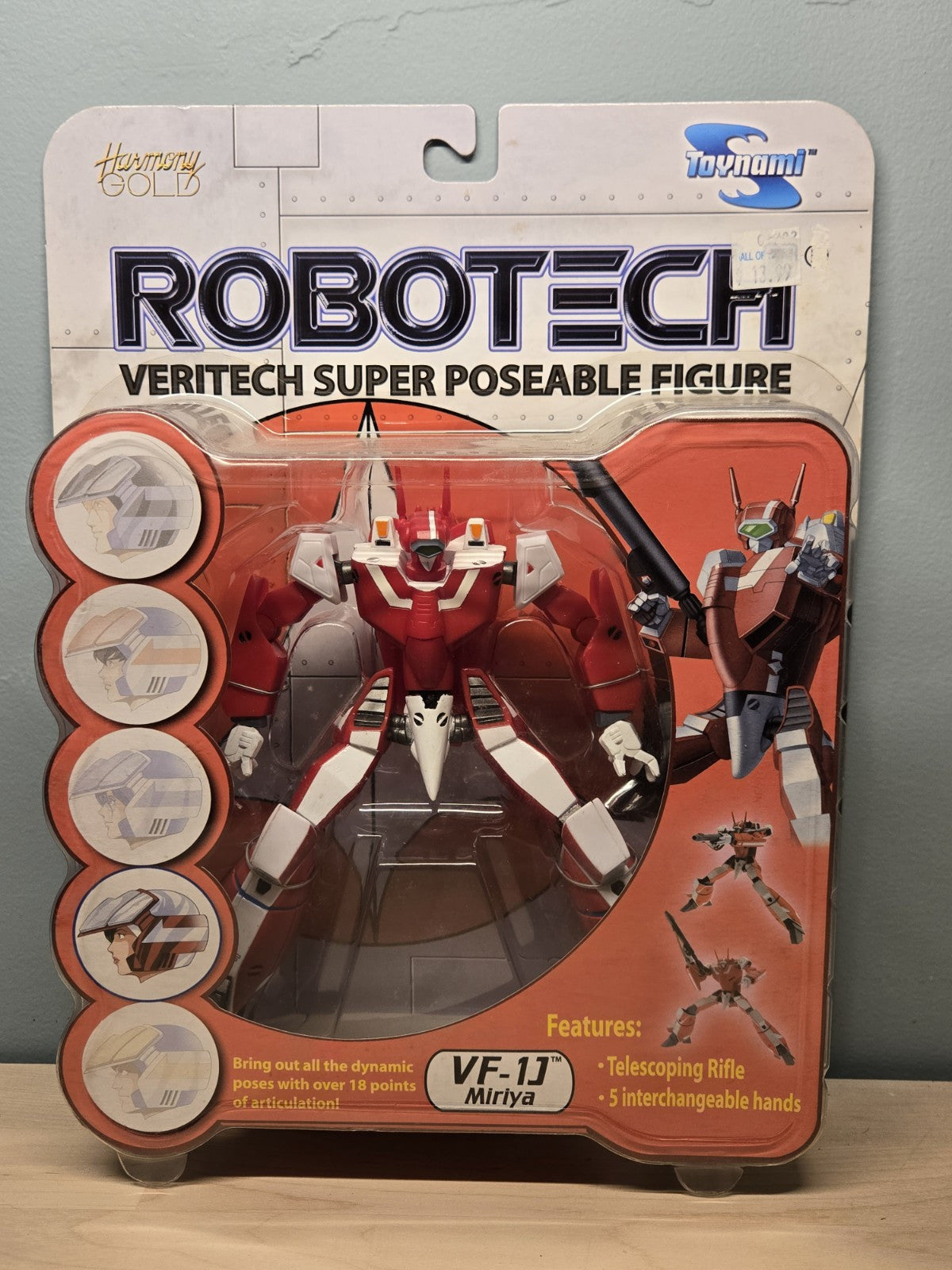 Robotech VF-1J Miriya Veritech Super Poseable Toynami